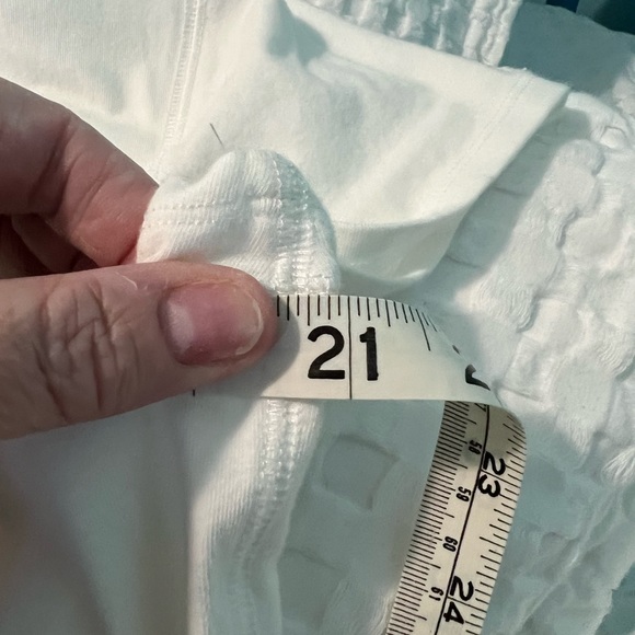 Zenergy by Chico’s T-shirt - Picture 4 of 5